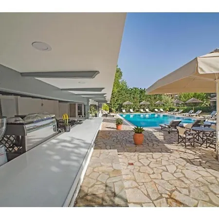 Apartahotel Corfu Club Maisonette 1 *