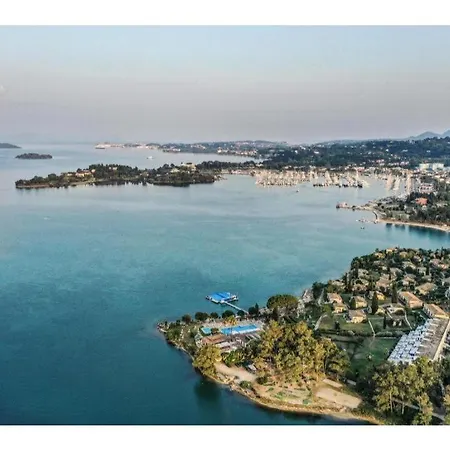 Corfu Club Maisonette 1 Apartahotel *